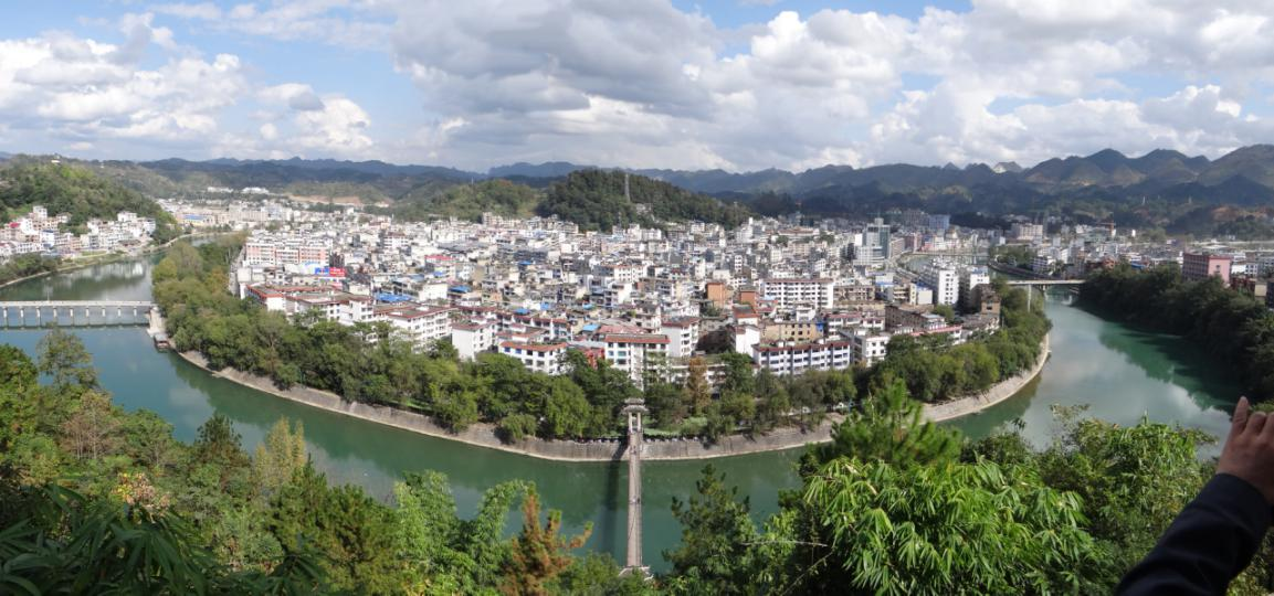 石头侃贵州|一泓清玉绕城池 平塘县城是这样来的
