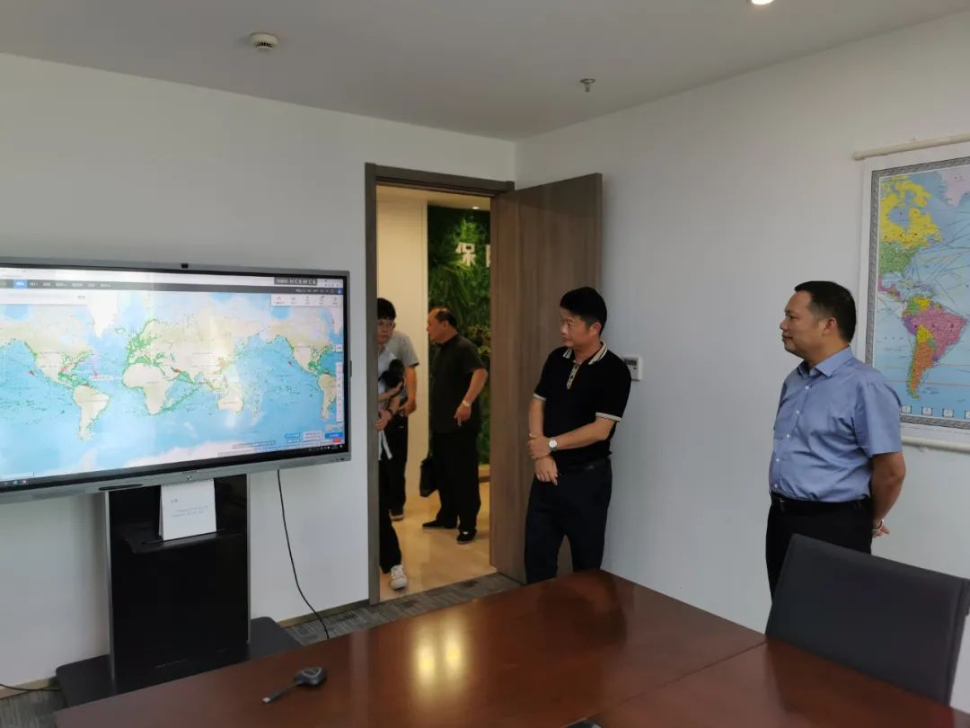 区委常委陶智炳带队检查航运企业主体安全责任,了解企业安全闭环管理