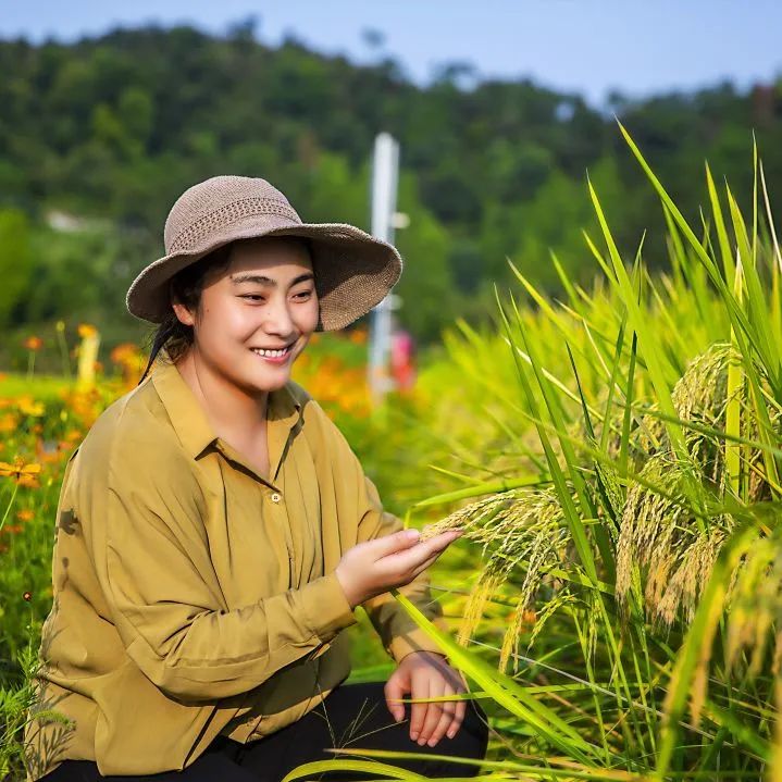 杭州巾帼新农人当选浙江省巾帼新农人联盟理事长～一起来看杭州最美