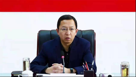 常永峰主持召开原平市公立医院管理委员会及深化医药卫生体制改革领导