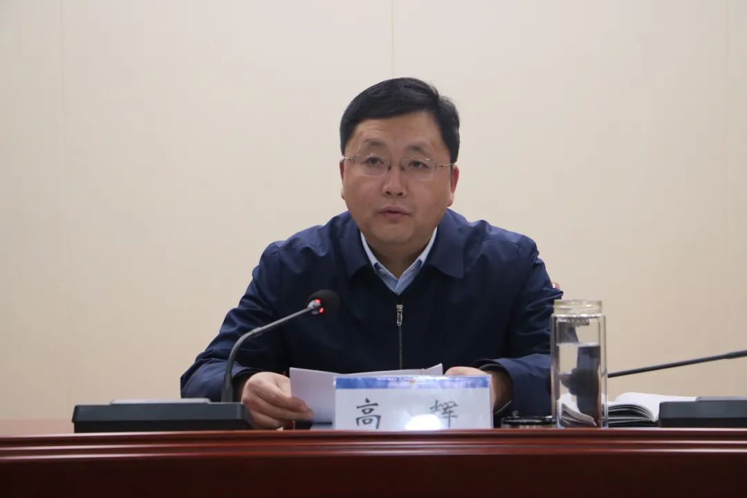 嘉祥县举行法治政府建设专题培训暨党政一体法律顾问聘任仪式