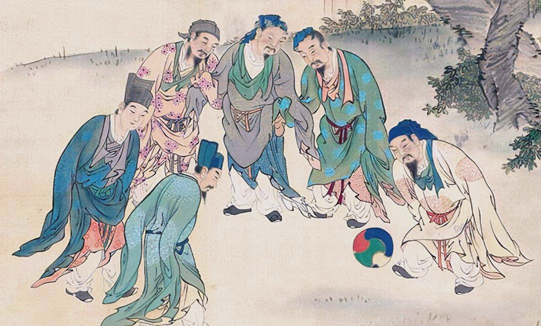 蹴鞠到现代足球:传统与创新的历史演绎