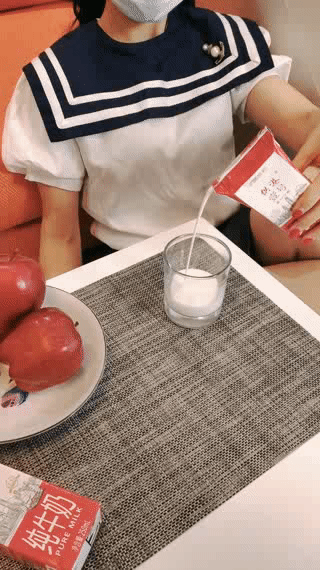 自制奶茶健康营养加倍快乐健身选奶看过来