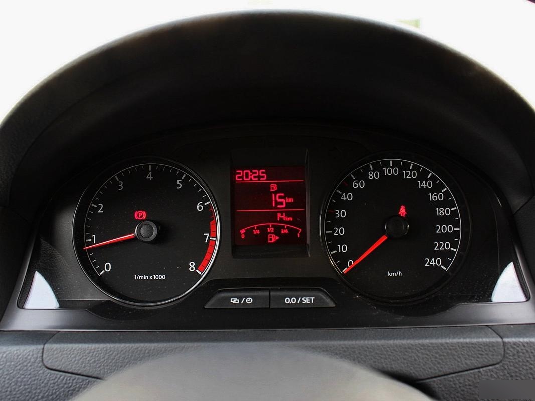 新桑塔纳仪表盘怎么用?新桑塔纳仪表盘图解