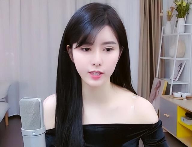 30秒回顾1818黄金眼九大美女,杭州郑女士一度火到出圈