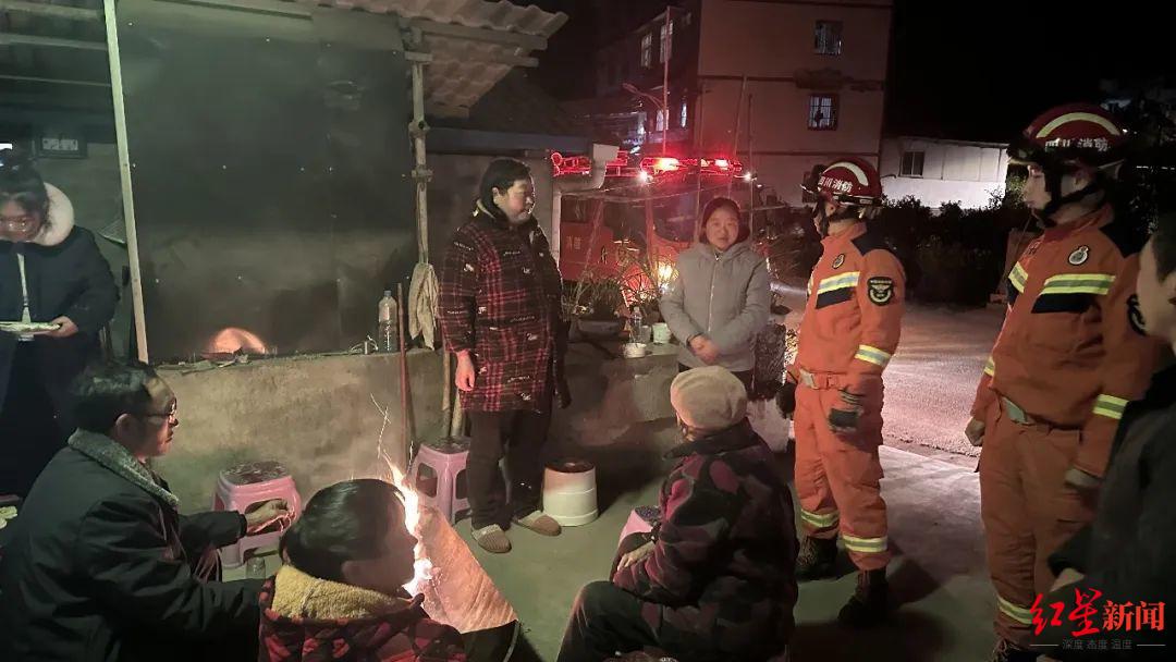 四川省气象台发布泸定天气预报:多云无雨,警惕道路结冰