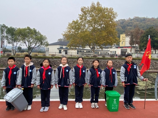 "五水共治" 进校园,节水护水爱家园——藻溪小学开展五水共治宣传活动