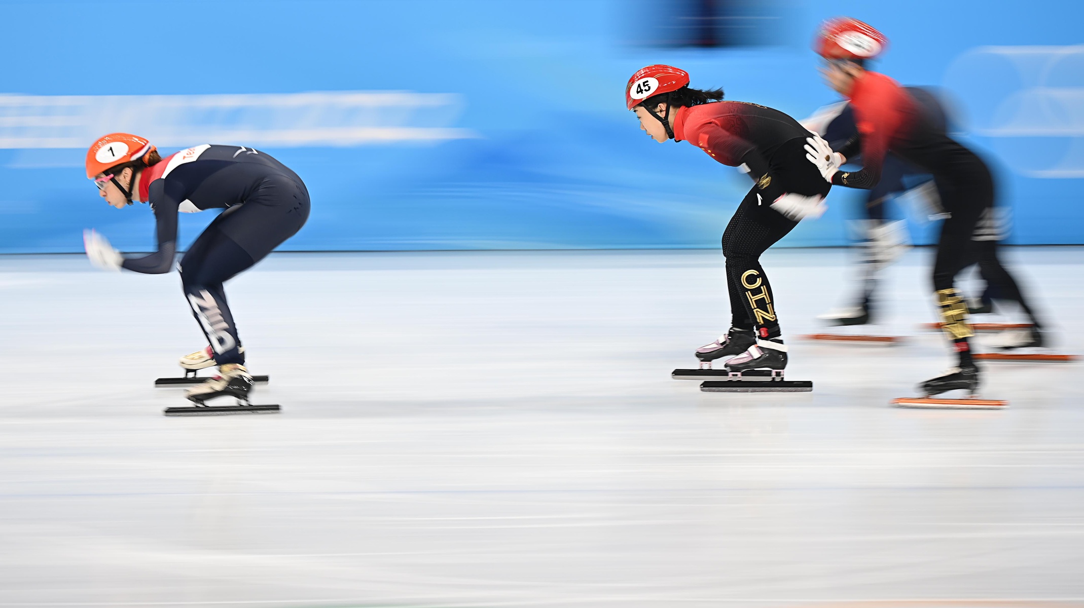 (北京冬奥会)短道速滑——女子3000米接力半决赛赛况(2)