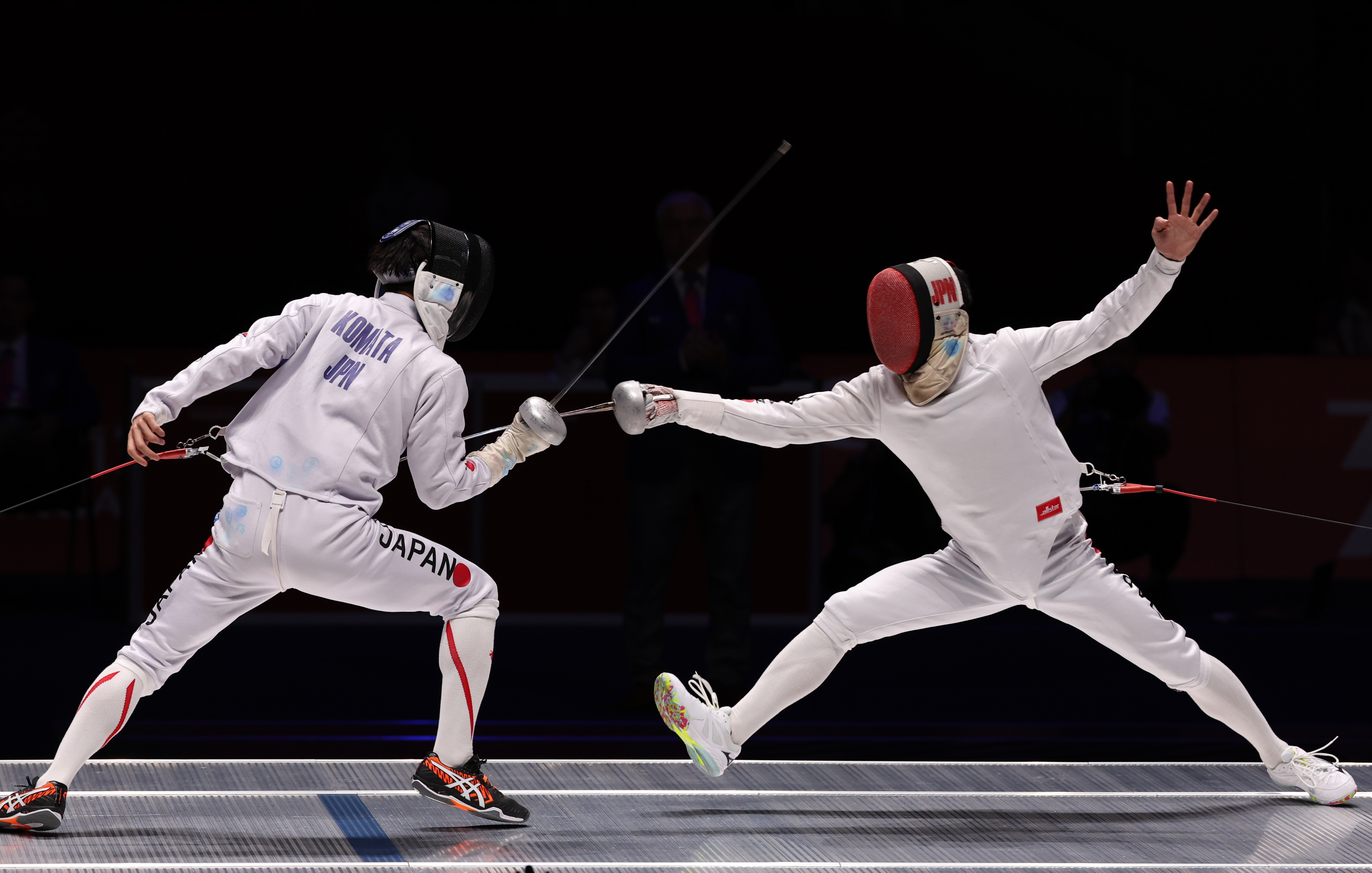 击剑——男子个人重剑:日本选手夺冠