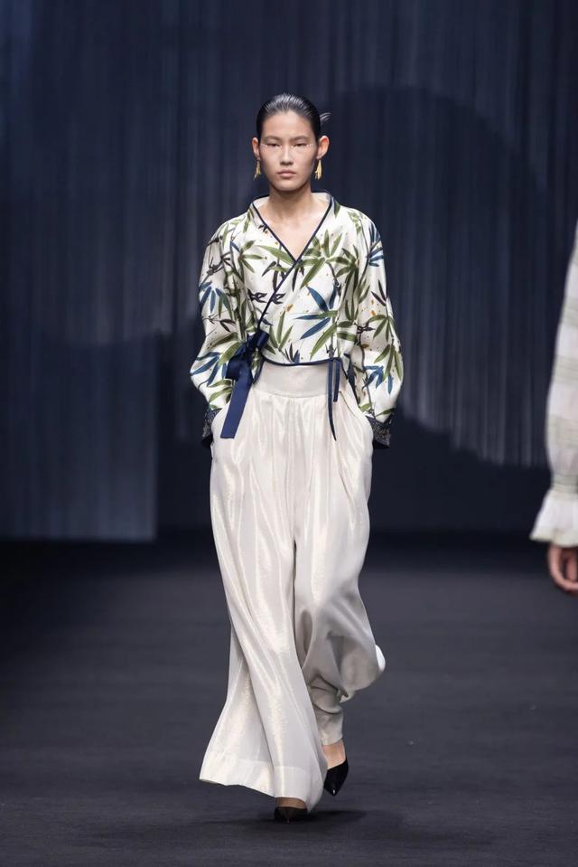 上海时装周余温未散,"中国时尚"真的很能打