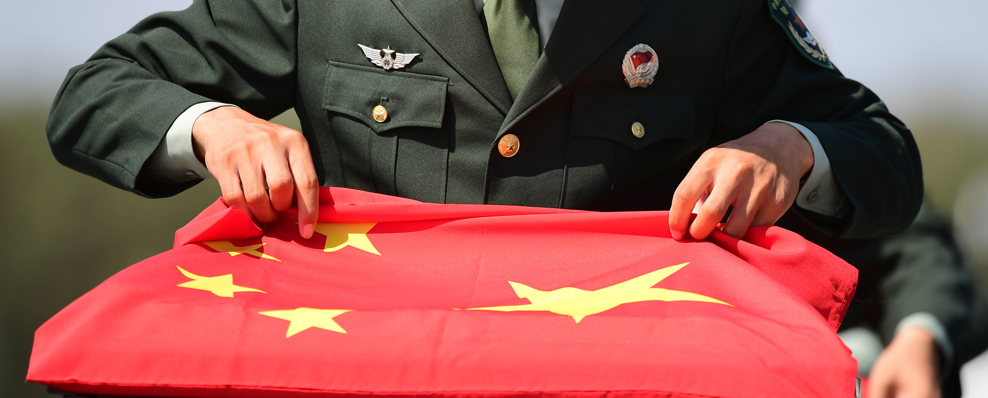 我在现场|从仁川到沈阳,记录忠魂归国路