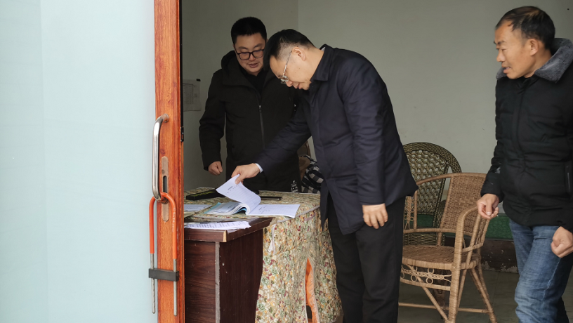 古蔺县:李万忠深入乡镇督导森林防灭火工作