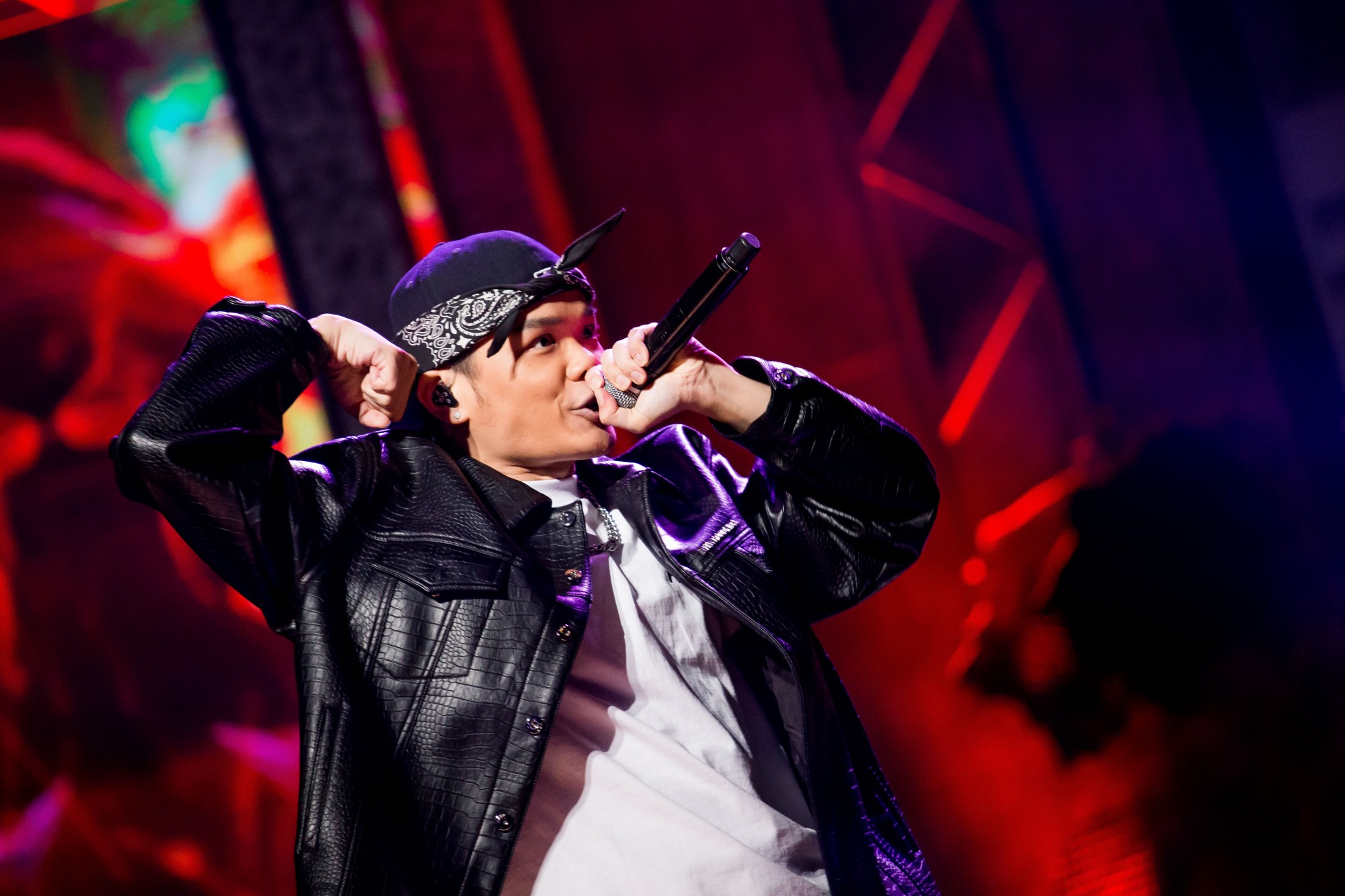 「绝情少年」barry chen受《大嘻哈时代》之邀 担任「魔王」pk潜力