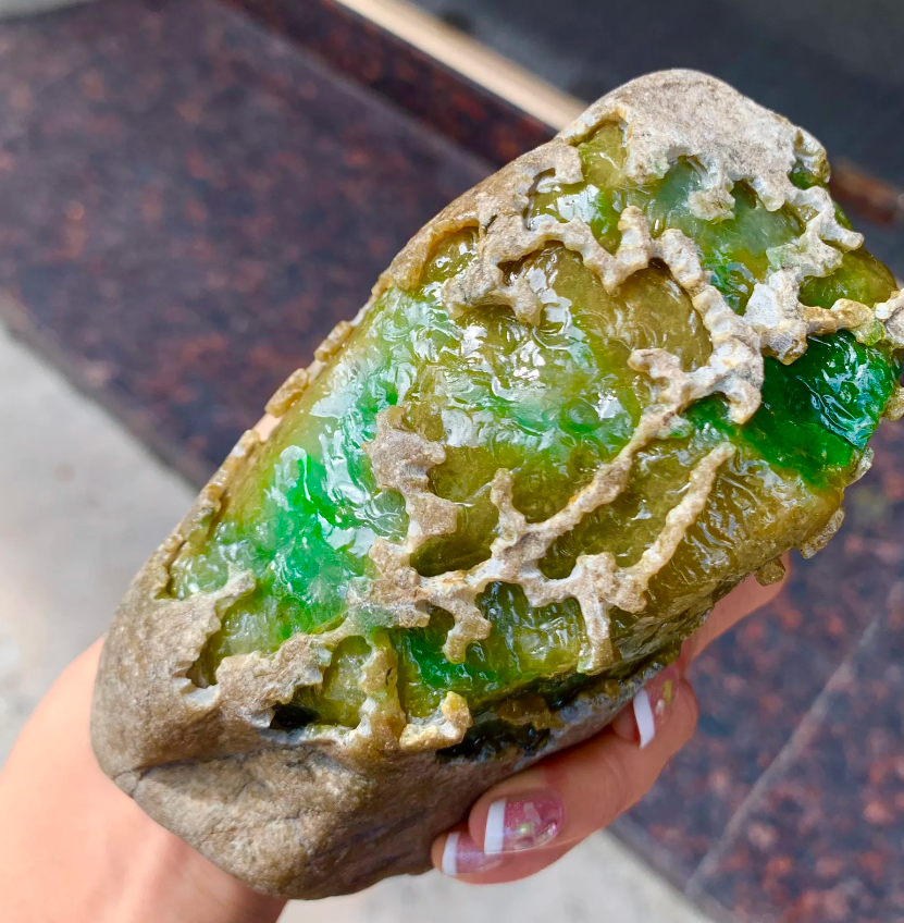 南齐冰种黄加绿大挂件料