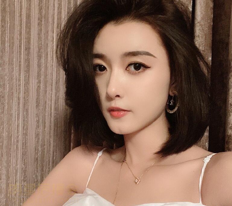 人红是非多,千万网红聂小雨被爆不雅视频