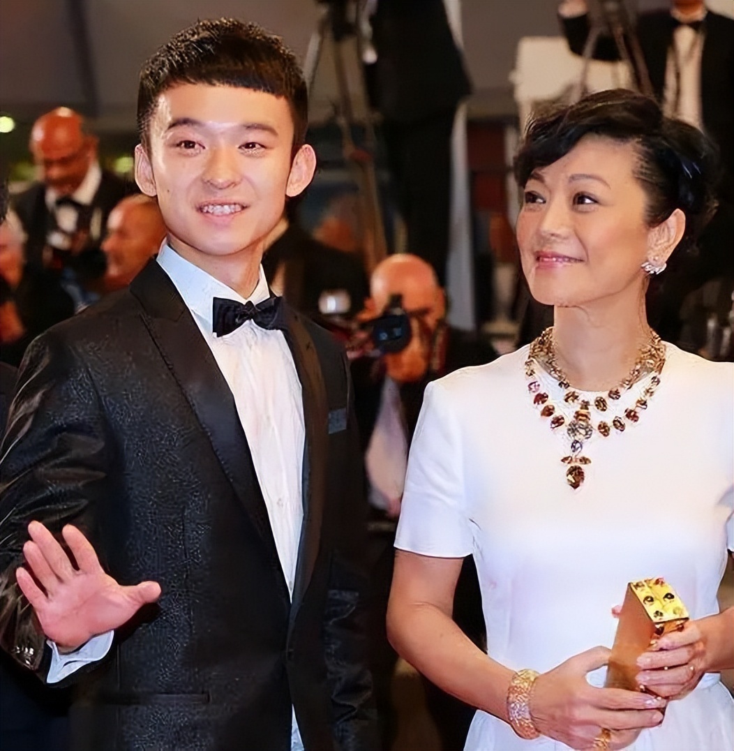 王京花接手董子健投资公司