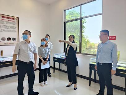 泸县县委常委,宣传部部长冯怀玉到得胜镇调研精神文明建设工作