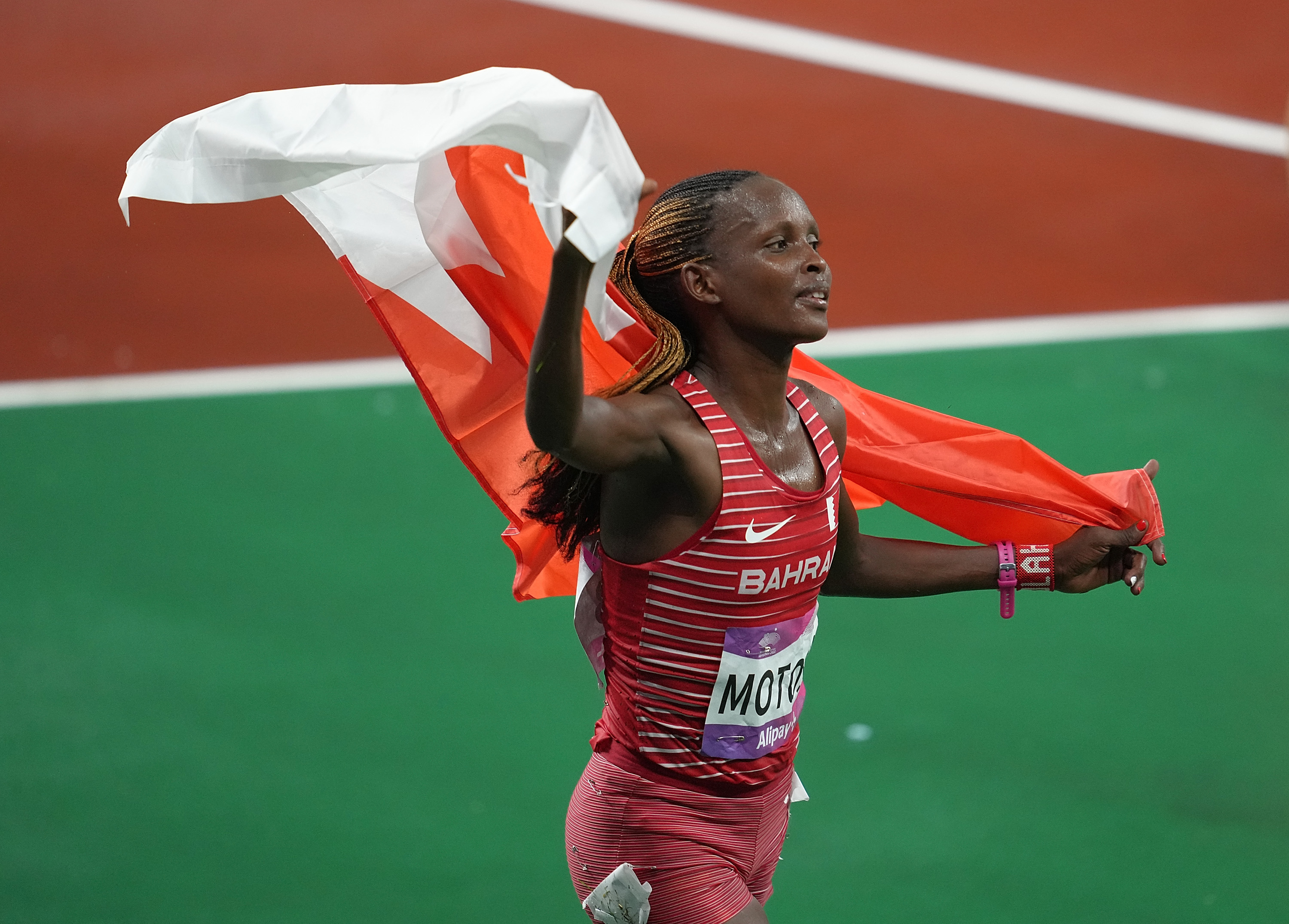 田径——女子10000米决赛赛况(6)