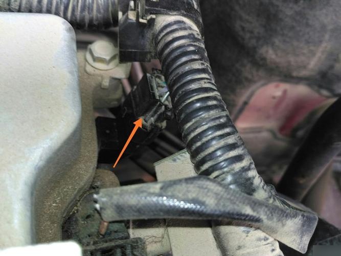 捷达凸轮轴传感器在哪儿,捷达凸轮轴传感器在哪个位置