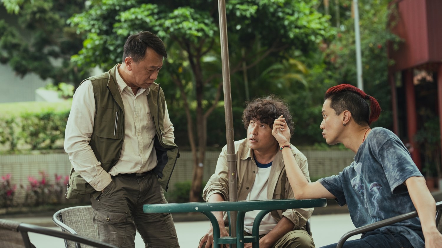 《做工的人 电影版》怪手司机变红毛一匹狼 薛仕凌再度让阿全上身!