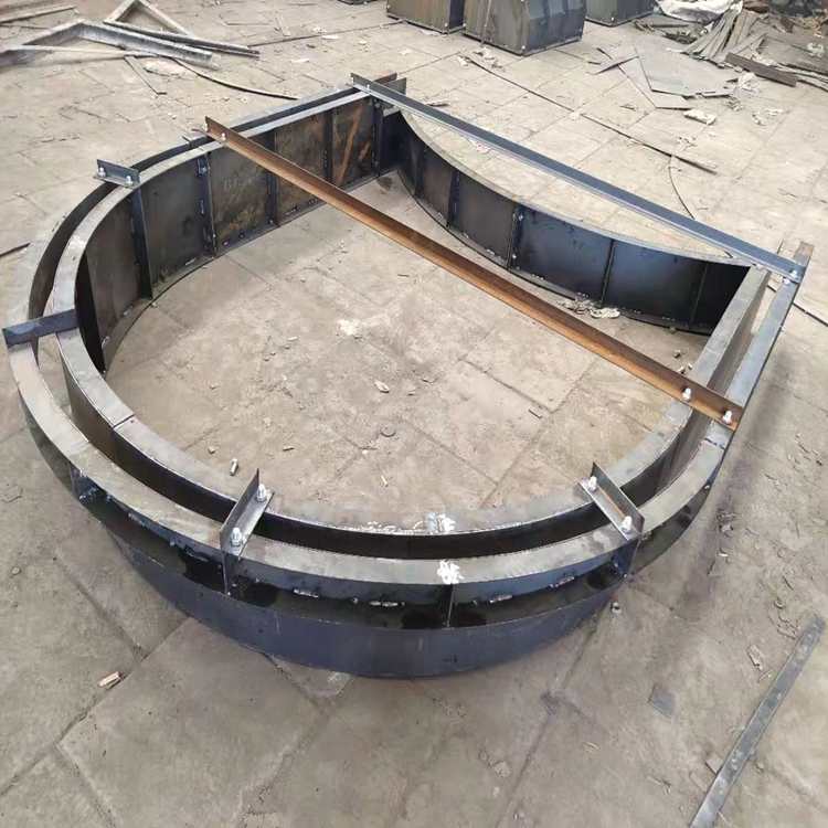 现浇拱形骨架护坡钢模具施工工序