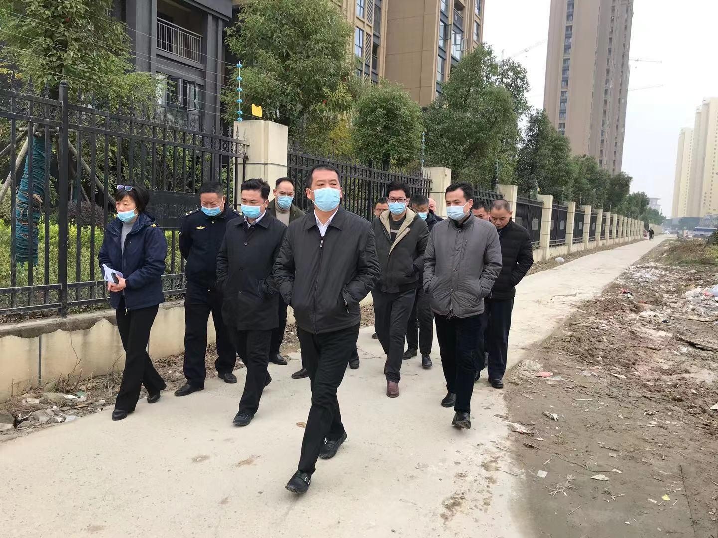 吴晓敏调研督导孝感市区城市管理工作