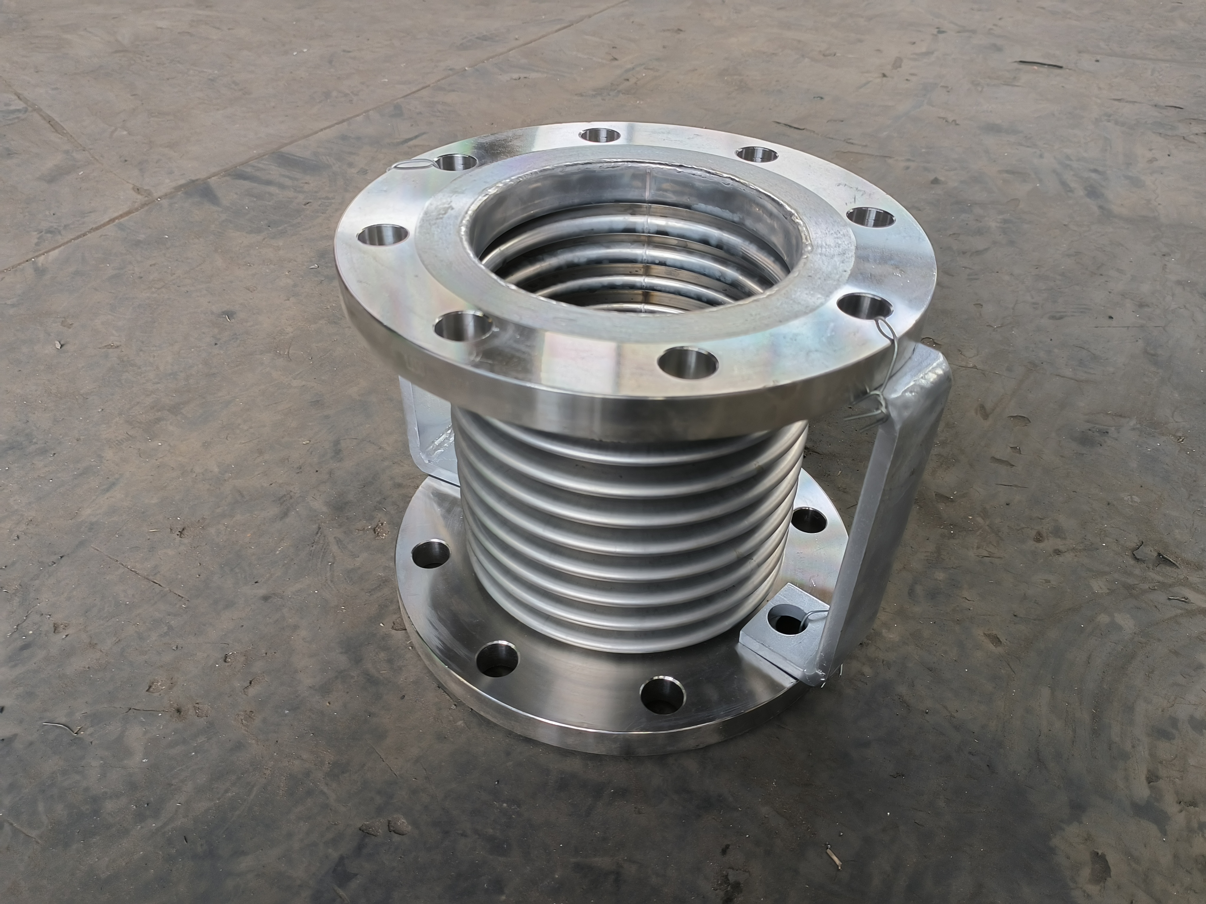 波纹补偿器的规范使用