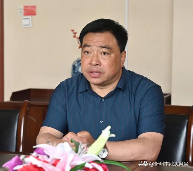 忻州教育局刘新明局长深入实验中学调研疫情防控及中高考备考工作