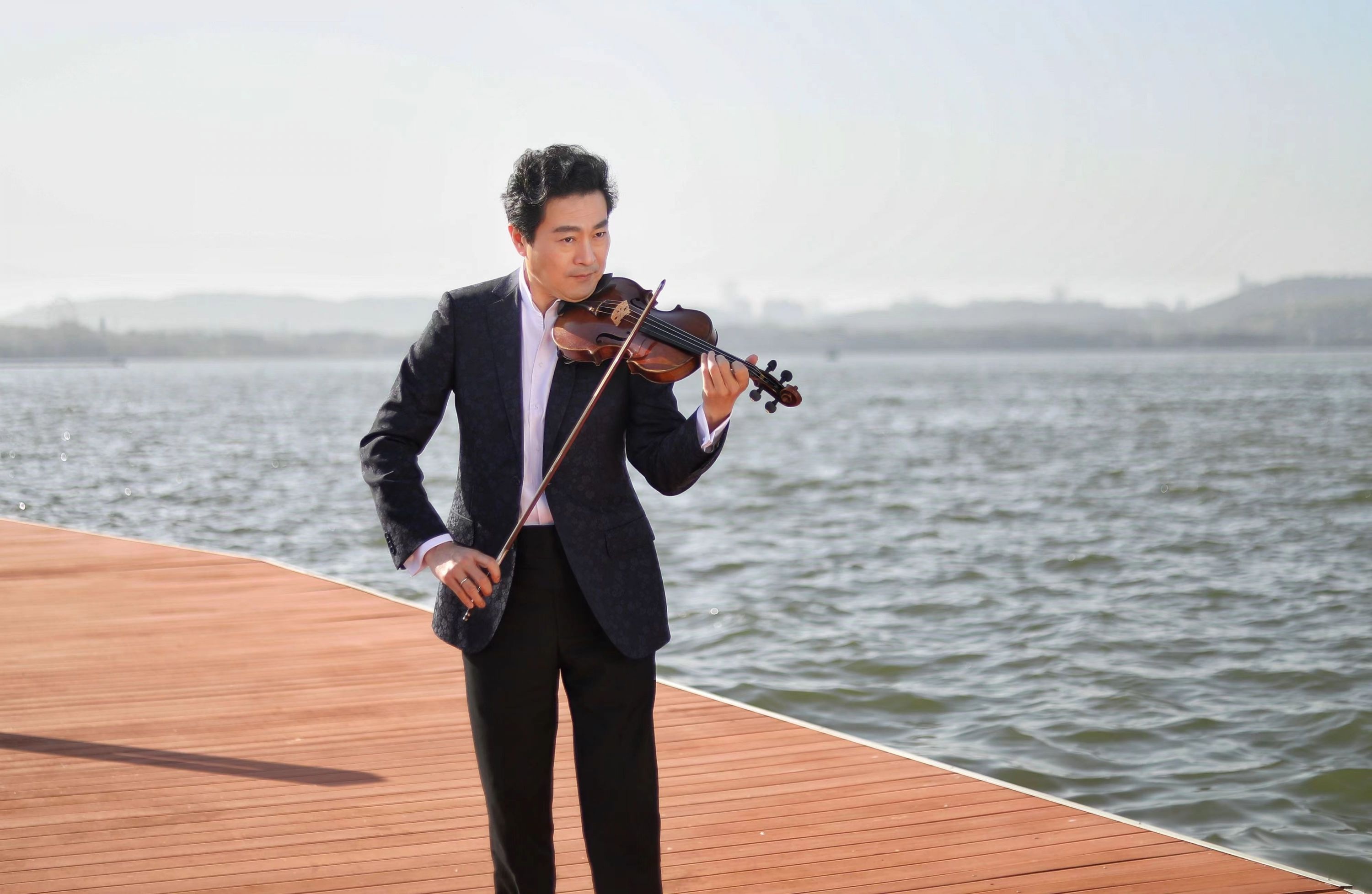 独家专访著名小提琴家吕思清:用世界名曲将东湖的美传递给所有人