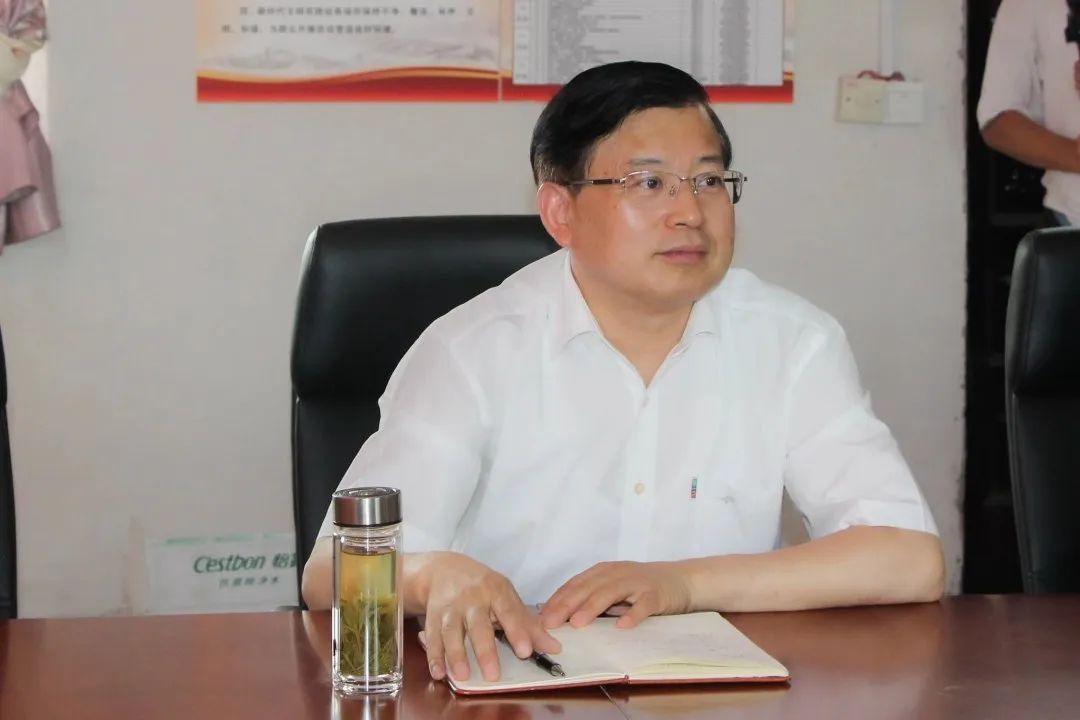 市检察院党组书记,检察长徐华兵深入帮扶联系村萧县马井镇麻堤口村