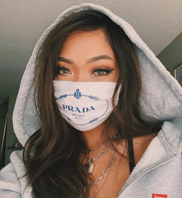 gucci官宣不能游泳的泳衣,网友:有没有不能穿的鞋?