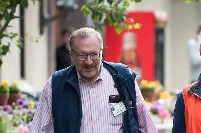 赛斯·卡拉曼:我们处于一个一切都是泡沫的时代