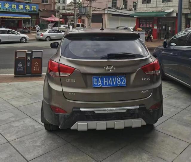 洛南交警曝光一批乱停乱放交通违法行为车辆