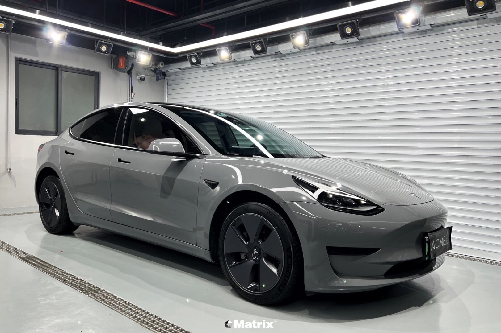 特斯拉矩阵matrix改色膜纳多灰,质感一流