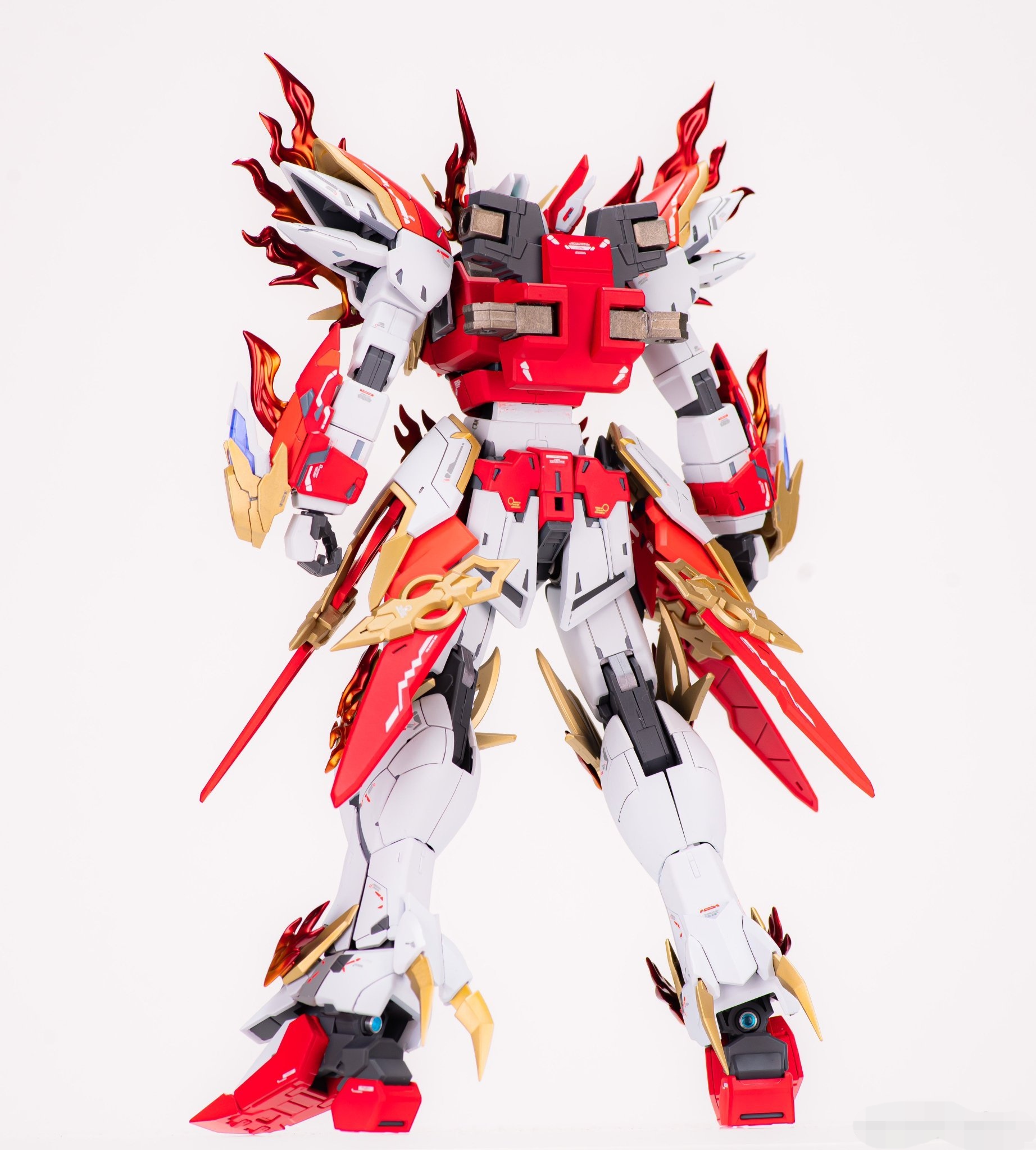 模型欣赏:mg飞翼零式高达改61炎凰