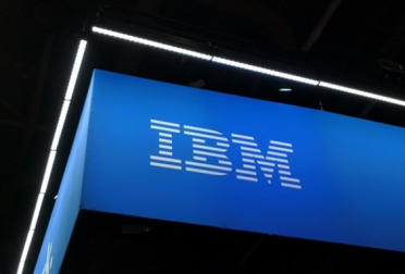 抢占量子技术制高点！IBM将建美国首座量子晶圆代工厂
