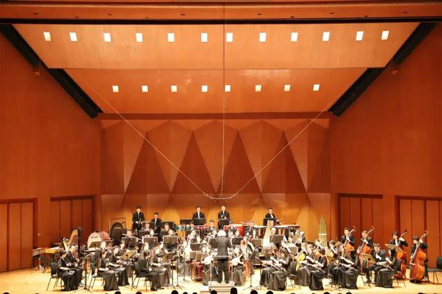 中国广播民族乐团香港文化中心,荃湾大会堂两场音乐会圆满成功!