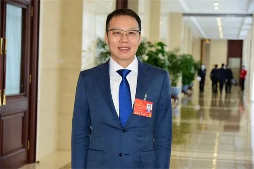 全国人大代表,湘潭市市长胡贺波:2022年跨周期和逆周期调节如何发挥