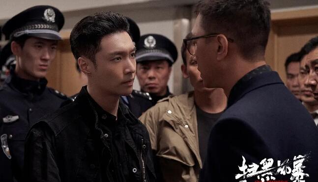 吴越机场偶遇孙红雷,顺口叫了一声李成阳,孙红雷的反应够笑三天