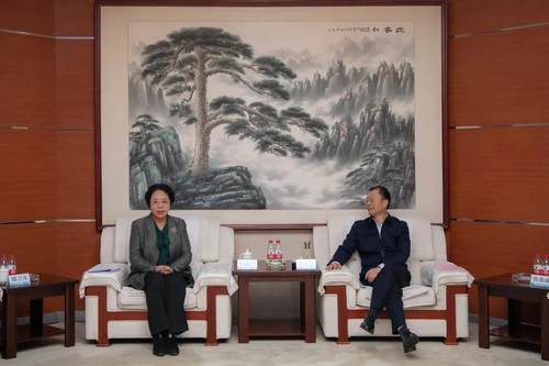 朝阳市领导在沈会见国网辽宁电力公司董事长石玉东总经理鲁海威