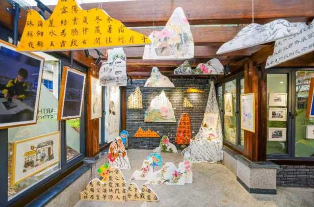 湘师实验小学举办"国韵·亚运·湖蕴"主题书画展