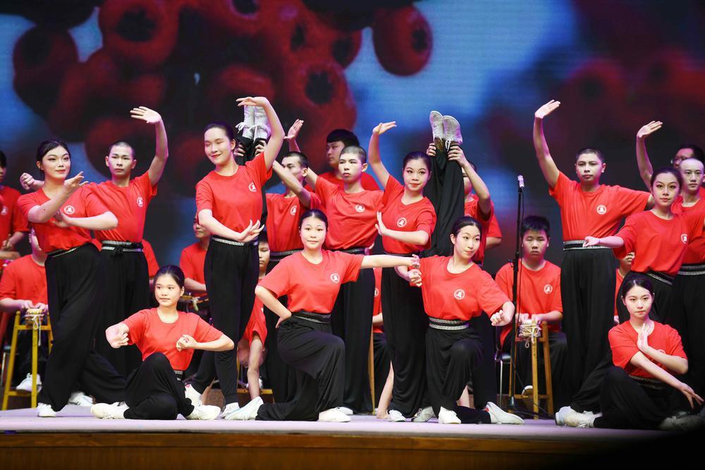 广东舞蹈戏剧职业学院成立粤剧学院,众名家演出共贺