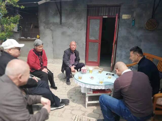 刘晓初:头可断 肢可折 革命精神不