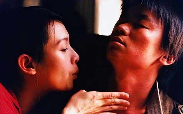 王宝强刘若英再续《天下无贼》前缘,合唱《亲爱的小孩》温暖人心