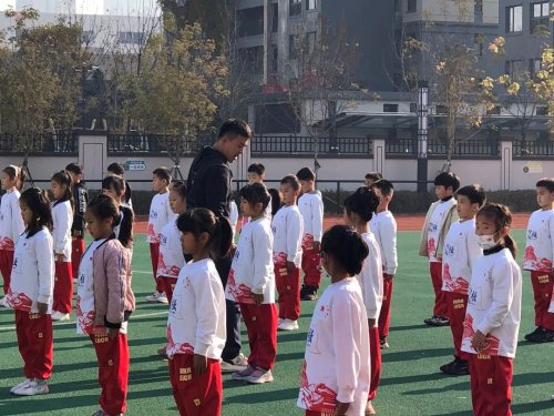 应昌小学大明湖分校图片