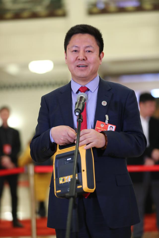 全国政协委员敖虎山:为挽救更多生命和家庭,我将勇毅前行