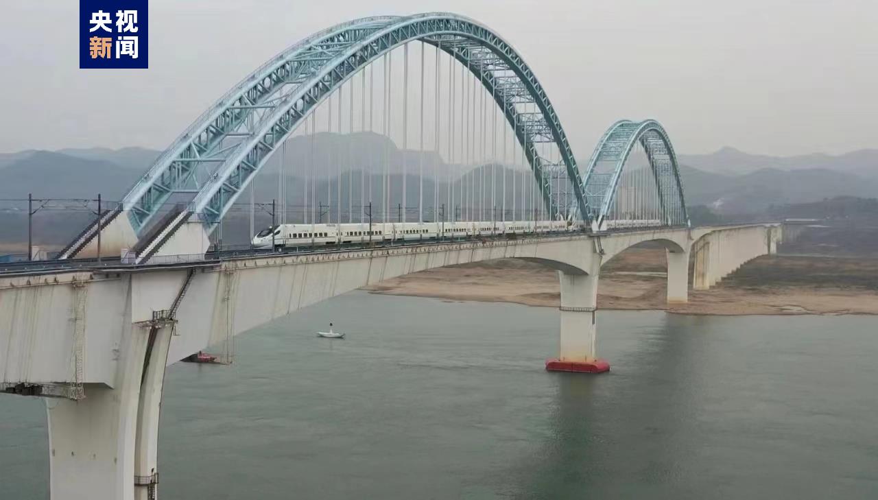 宁蓉铁路汉渝段今起推出定期票,计次票