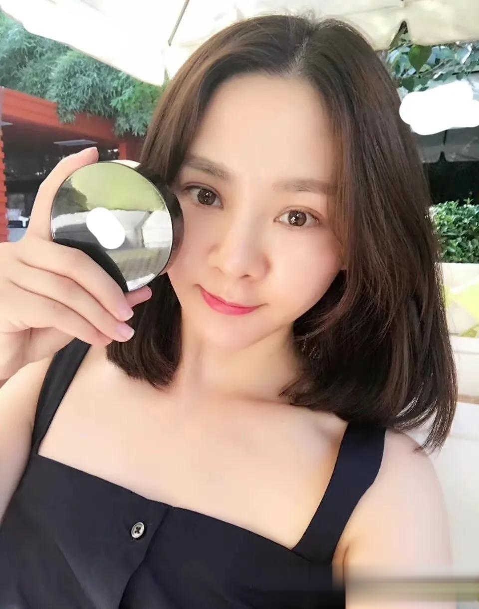 网红"天仙妹妹"尔玛依娜,已嫁人生子,先生是圈外人,宠她如命