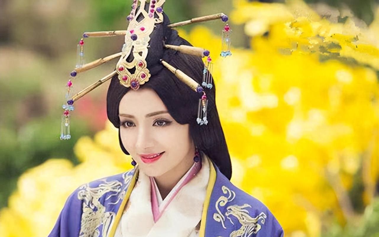 夏姬:美艳绝伦的背后儿子弑君灭国,君臣撕破嘴脸争抢的惊天秘闻