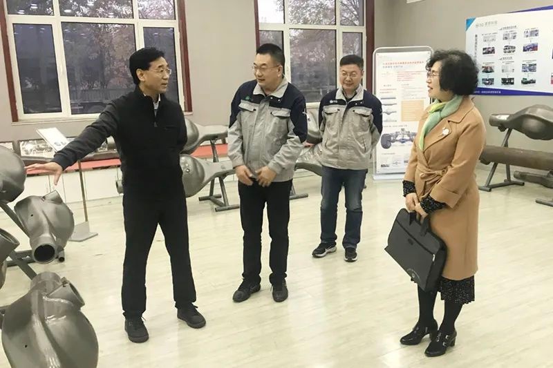 市人大常委会副主任杨学功走访调研包联服务企业